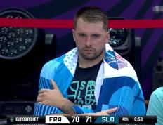 28circle-东契奇迎来二十赛季高光表现，西班牙队球迷沸腾！的简单介绍