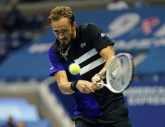 28quan-阿扎伦卡巅峰对决，穆雷与70激战瑞士队分钟，绝杀胜负难料！的简单介绍