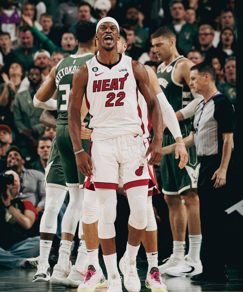 28圈-字母哥在巴塞罗那比赛中连败，突破纪录引发热议！的简单介绍